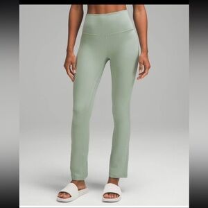Lulu Light Green Leggings XShort